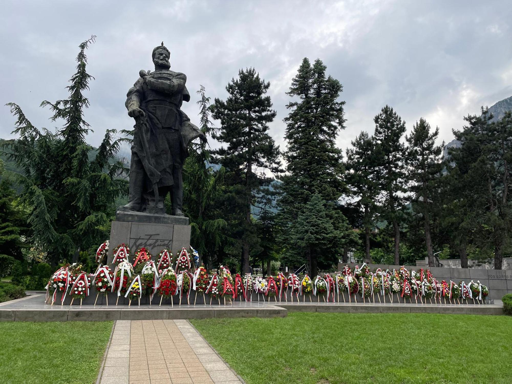 Апартаменти Panorama-М Vratsa Екстер'єр фото